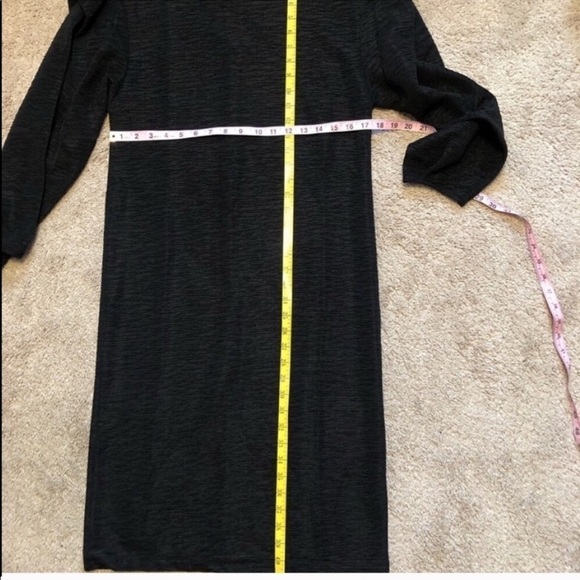 🆕 Zara textured pullover crew neck stretchy knee length long sleeve dr… - Picture 9 of 10